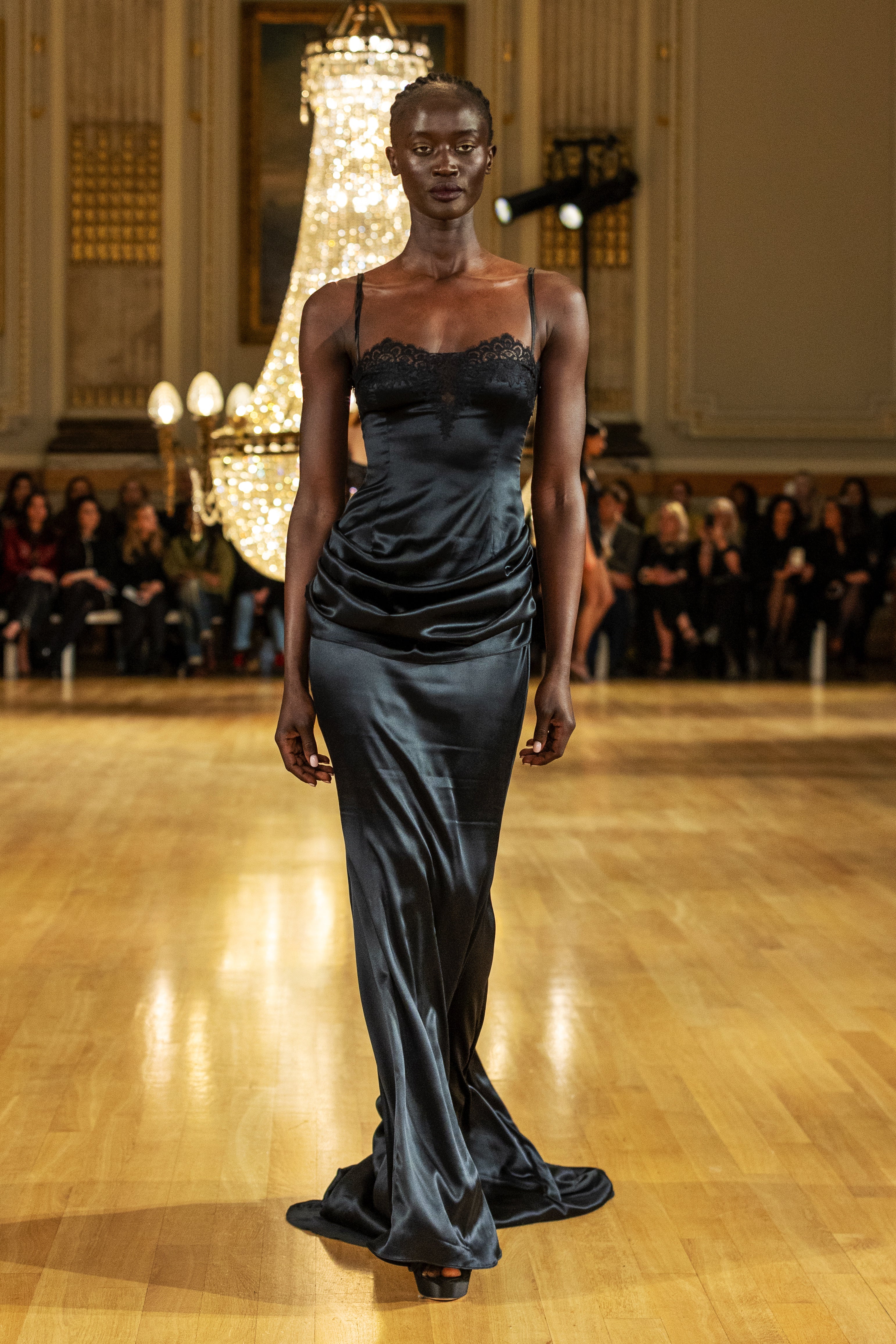 Iris Gown - Onyx - Image 2