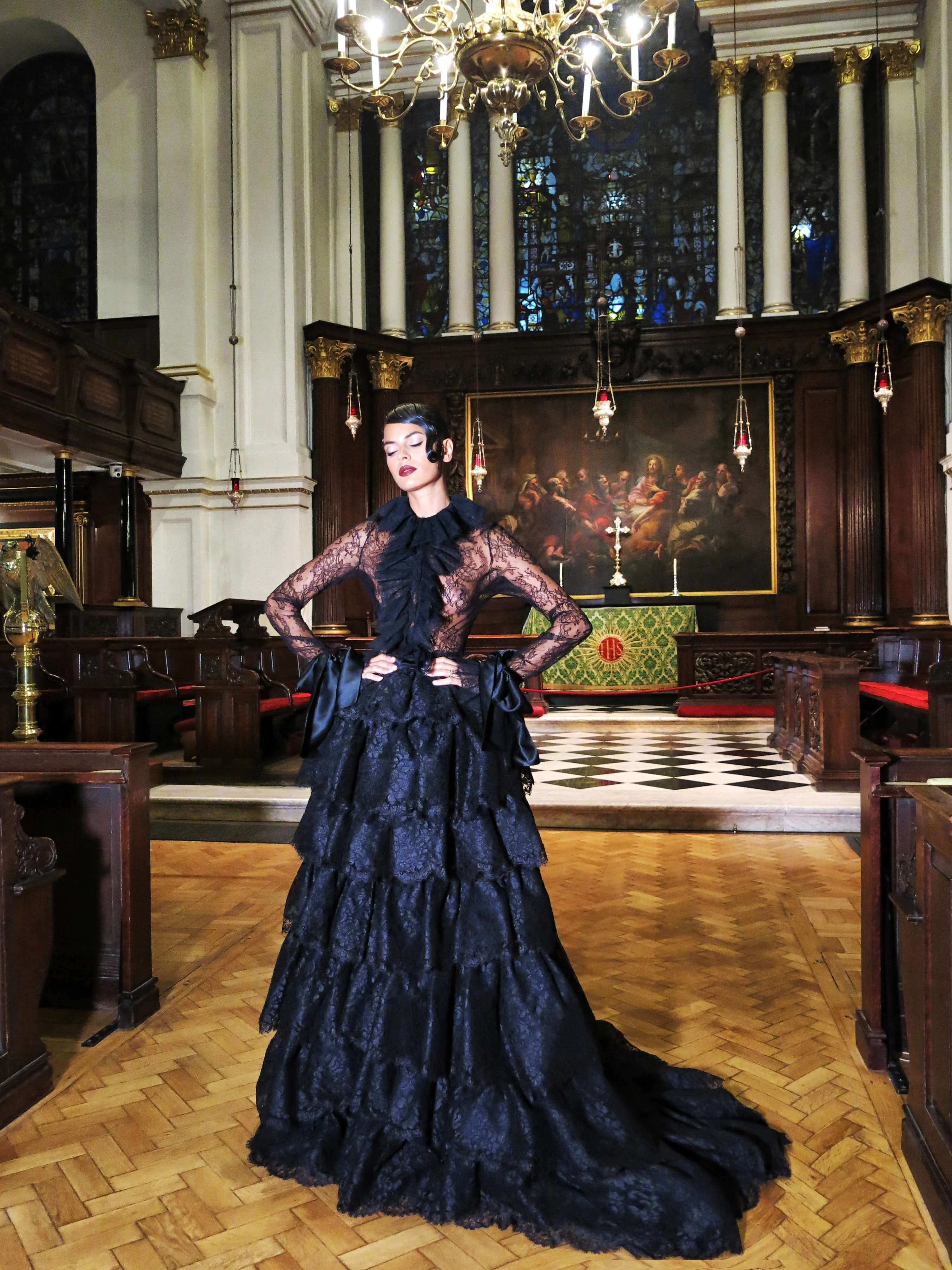 Runway Ruffled Lace Top & Skirt - Image 5